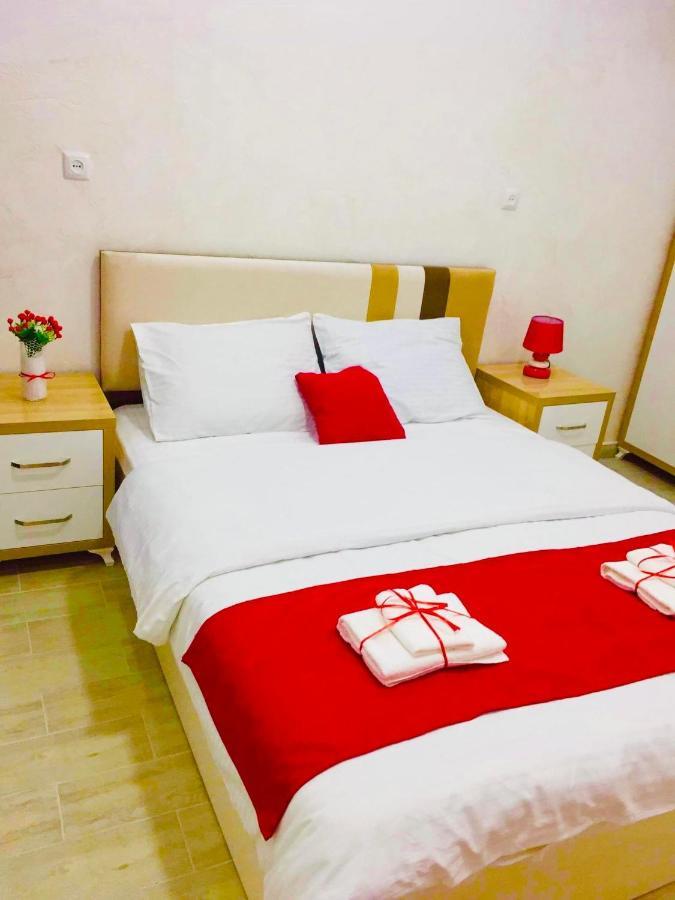 Nikas Guest House Batumi Ngoại thất bức ảnh