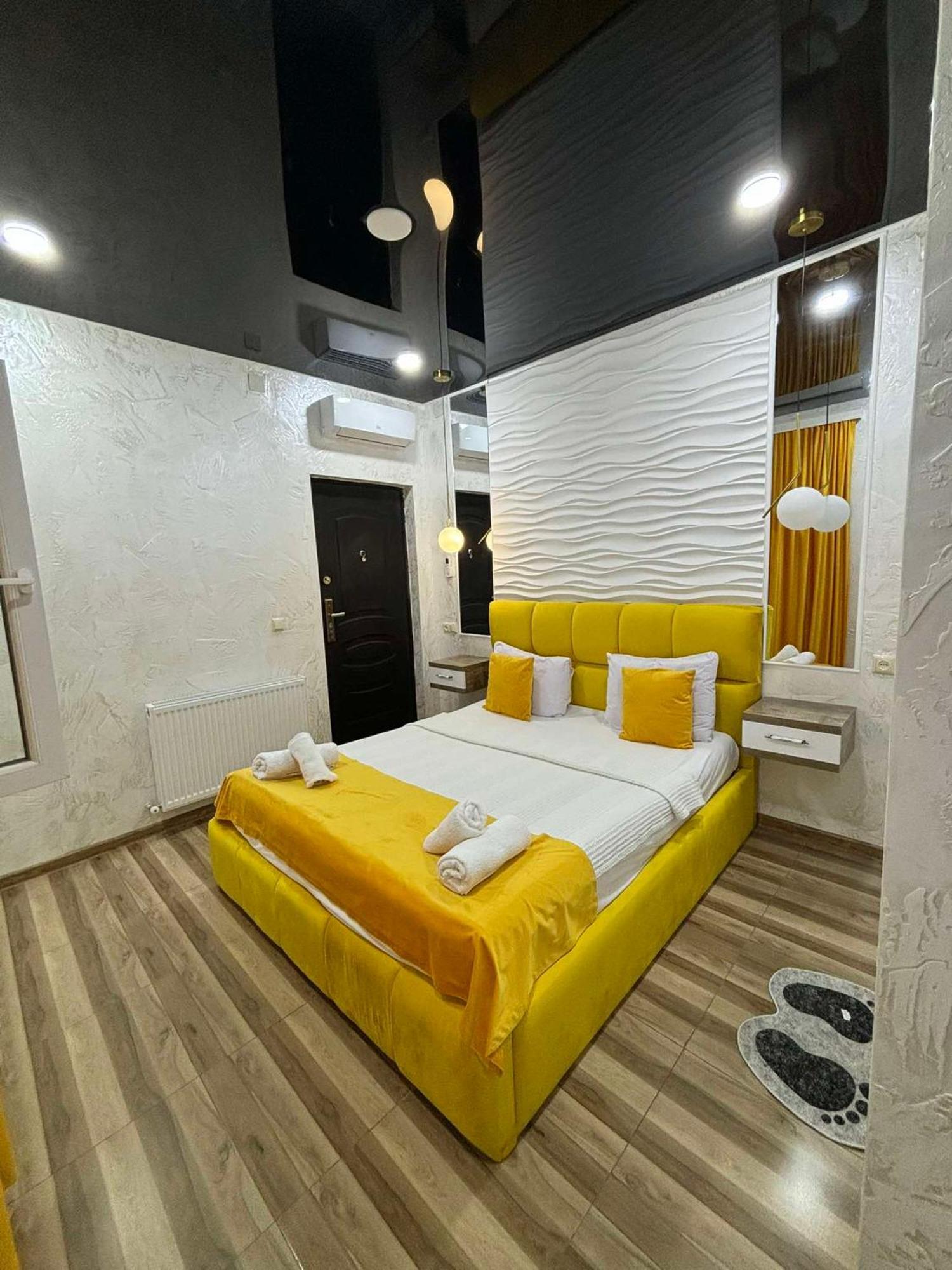 Nikas Guest House Batumi Ngoại thất bức ảnh