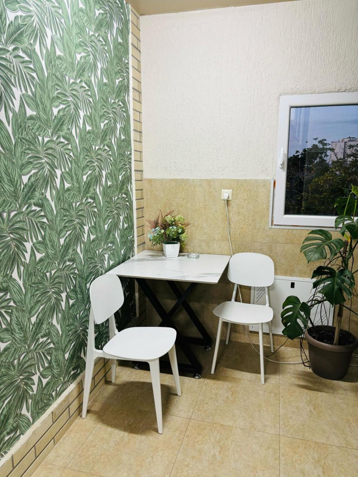 Nikas Guest House Batumi Ngoại thất bức ảnh