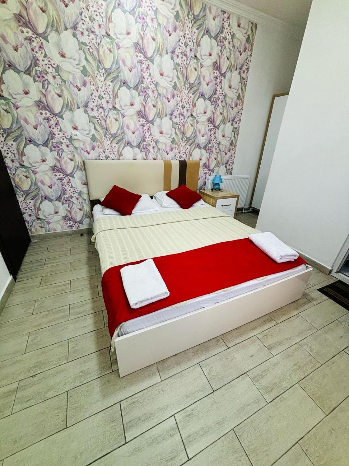 Nikas Guest House Batumi Ngoại thất bức ảnh